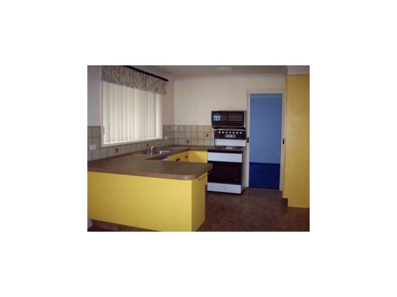 22 Arrowfield, Eleebana NSW 2282