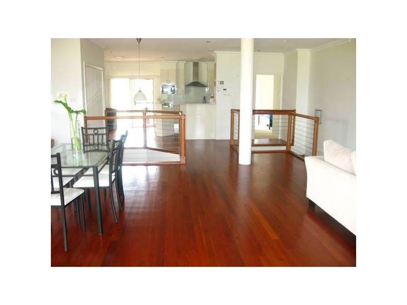 6 Paley Street, Belmont South NSW 2280