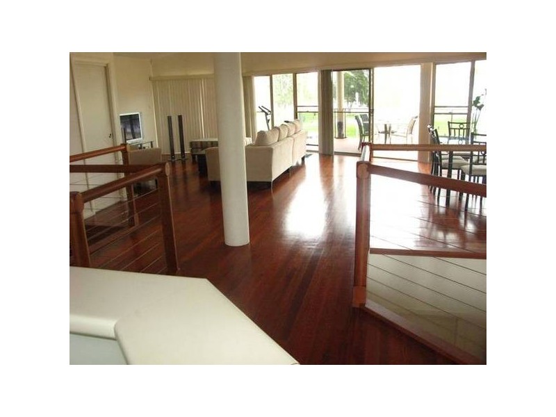 6 Paley Street, Belmont South NSW 2280