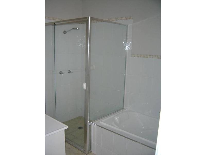 2/53 Livingstone St,, Belmont NSW 2280