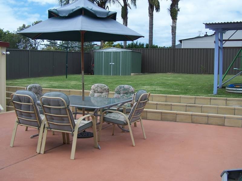 14 Deane Street, Belmont NSW 2280