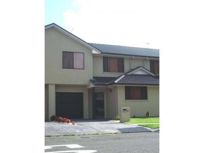 2/53 Livingstone Street, Belmont NSW 2280