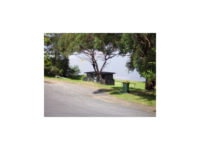 125 Marine Parade, Nords Wharf NSW 2281