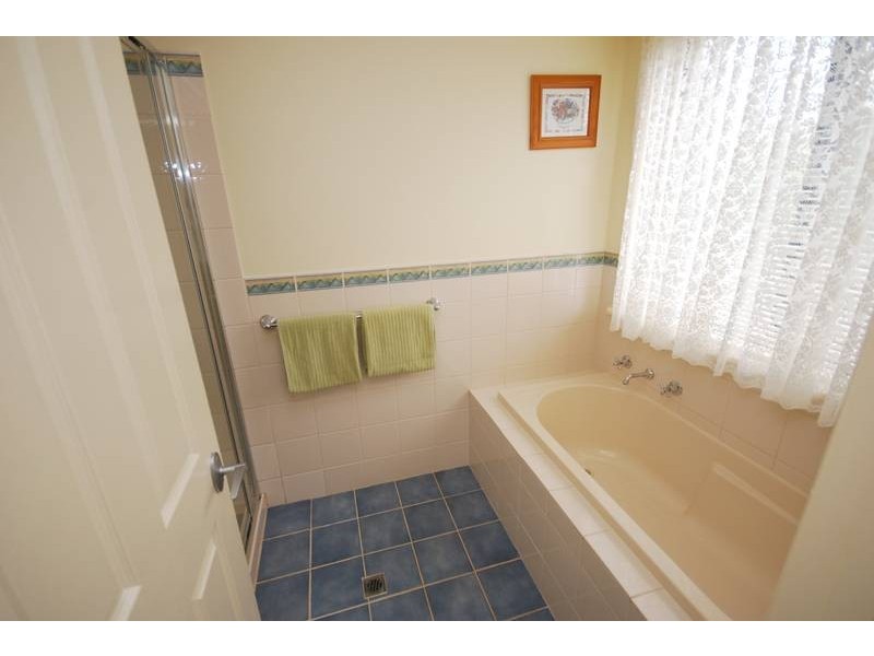 28 Coley Place, Greenwith SA 5125