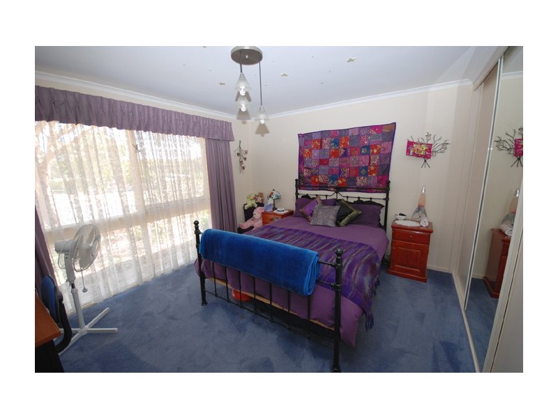 17 Park Lake Drive, Wynn Vale SA 5127