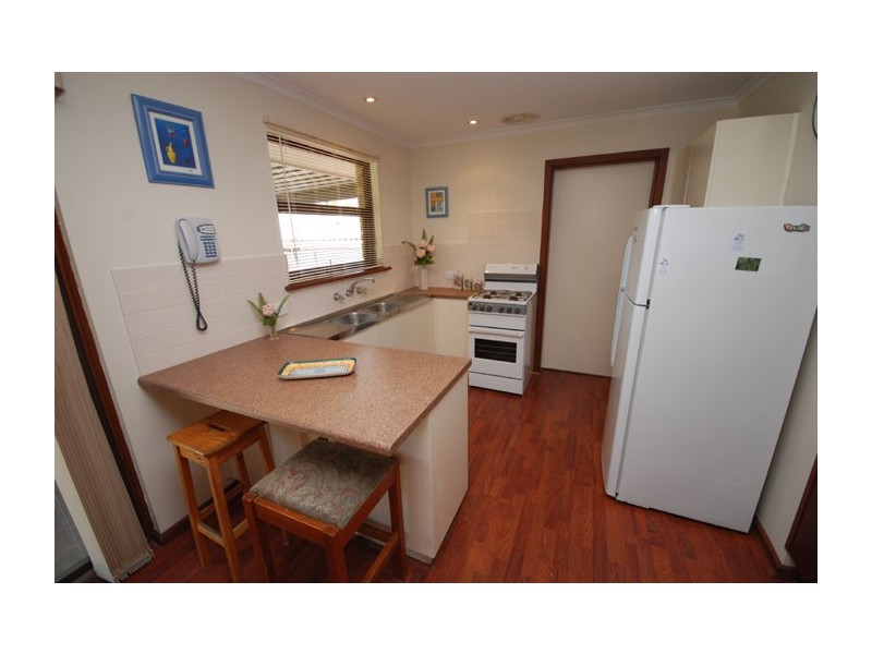 6 Rawe Court, Redwood Park SA 5097