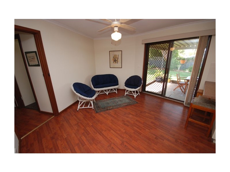 6 Rawe Court, Redwood Park SA 5097