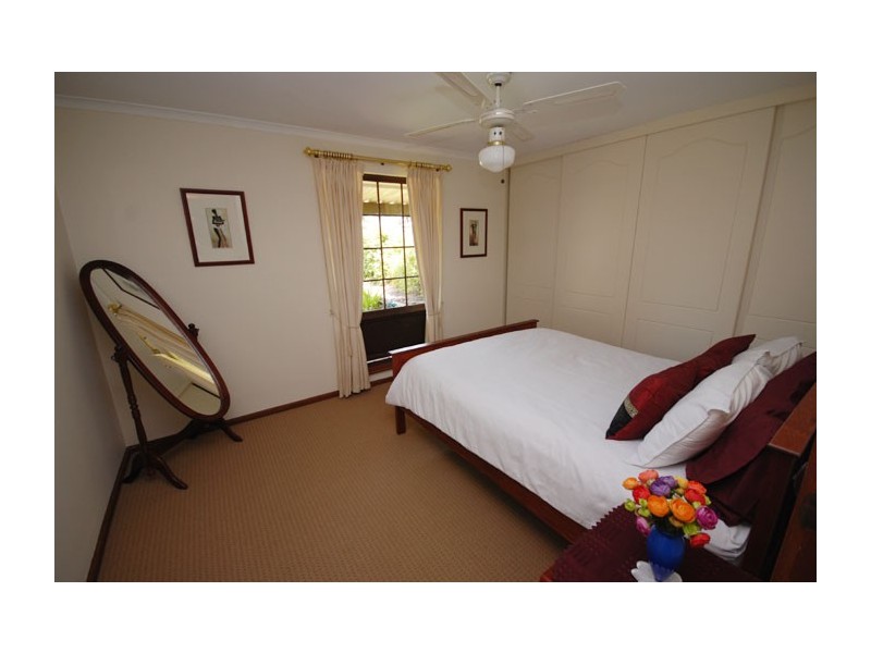 6 Rawe Court, Redwood Park SA 5097