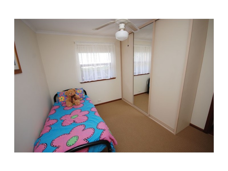 6 Rawe Court, Redwood Park SA 5097