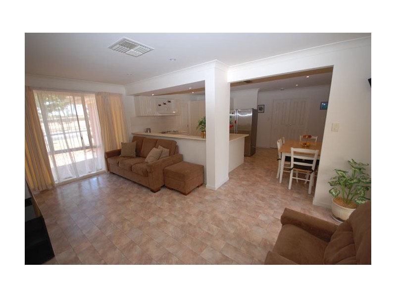 19 Green Pine Circuit, Golden Grove SA 5125