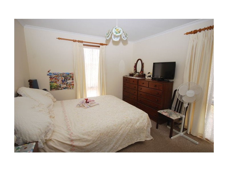 1 Creekvale Court, Wynn Vale SA 5127