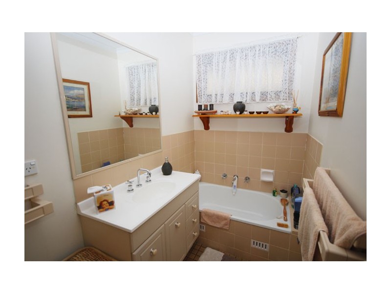 1 Creekvale Court, Wynn Vale SA 5127