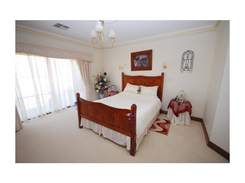 6 Yale Lane, Golden Grove SA 5125