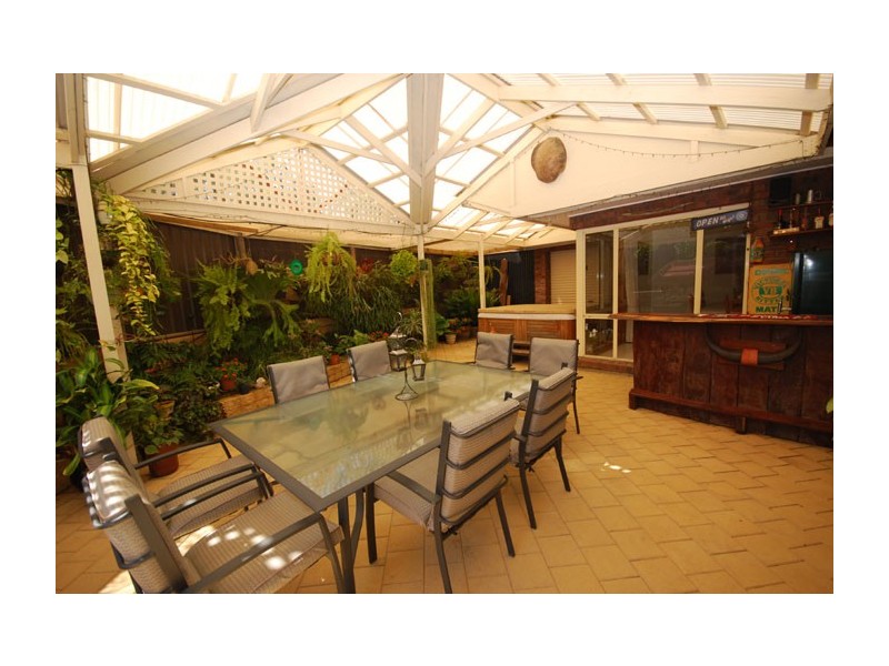 6 Yale Lane, Golden Grove SA 5125