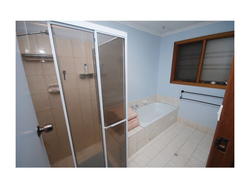 11 Creekvale Court, Wynn Vale SA 5127