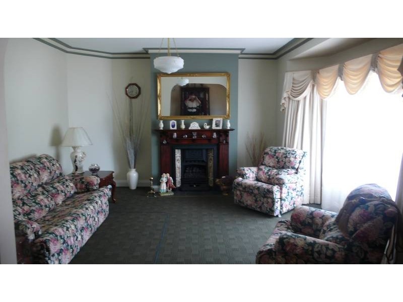 3 Reordan Drive, Greenwith SA 5125