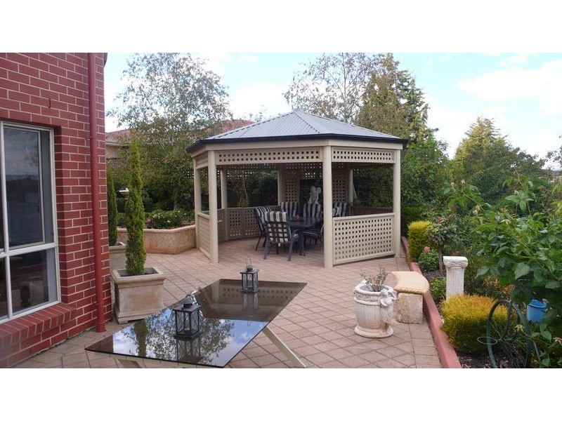 3 Reordan Drive, Greenwith SA 5125