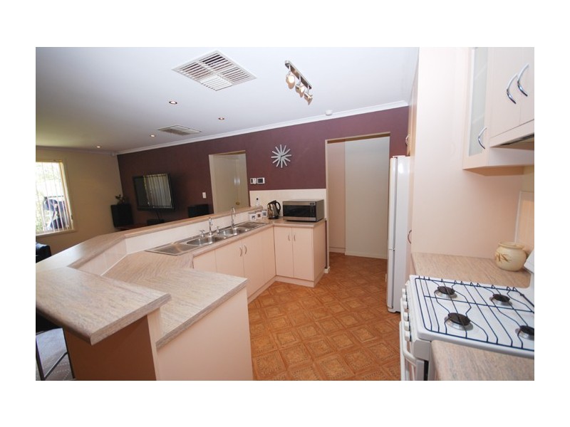 10 Minor Court, Salisbury Heights SA 5109