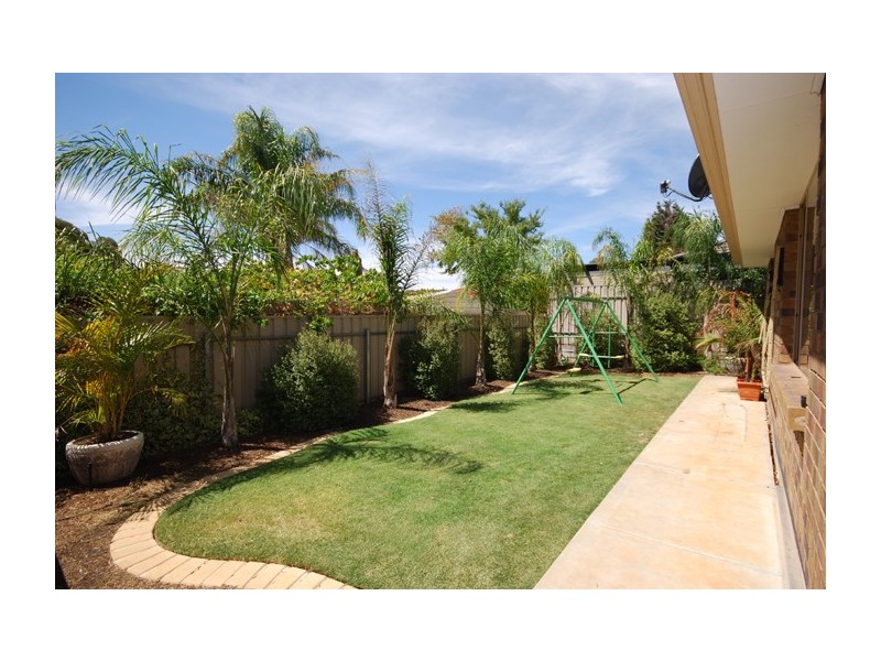 10 Minor Court, Salisbury Heights SA 5109