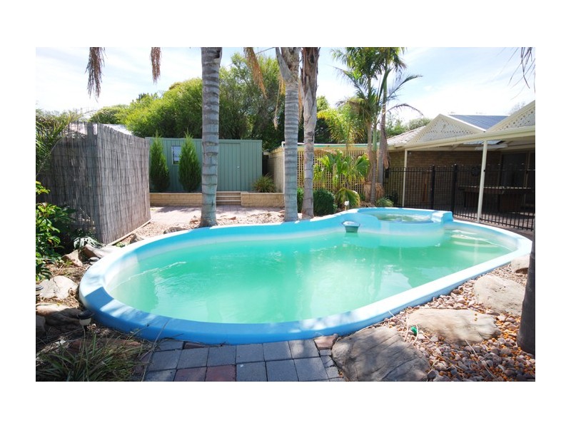 5 Greenfinch Court, Wynn Vale SA 5127