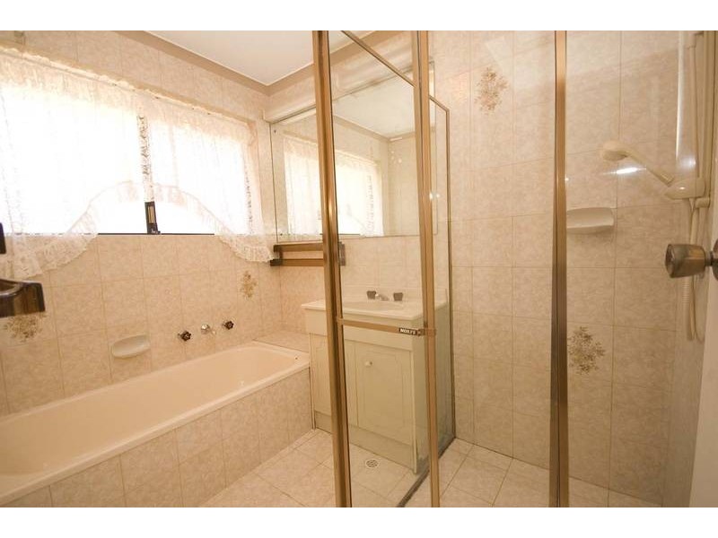 2 Ruby Street, Hope Valley SA 5090