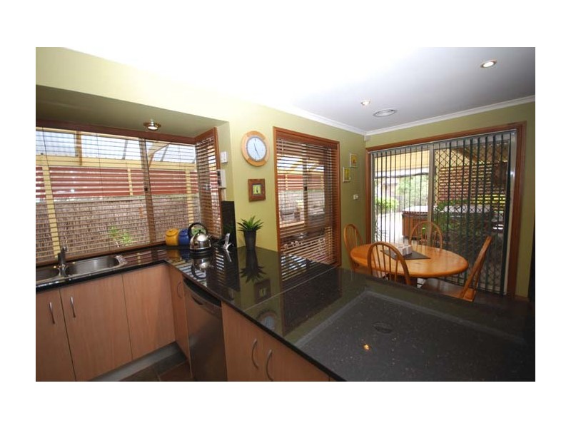 1 Courtyard Place, Wynn Vale SA 5127