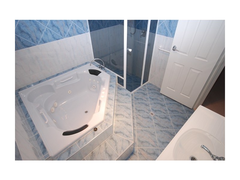 1 Napier Court, Wynn Vale SA 5127