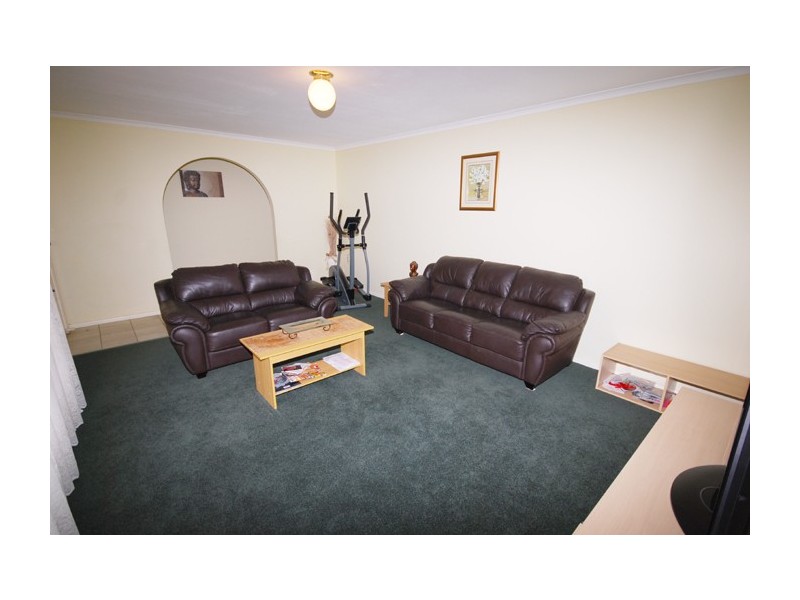 16 Browning Crescent, Parafield Gardens SA 5107