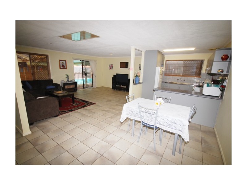 16 Browning Crescent, Parafield Gardens SA 5107