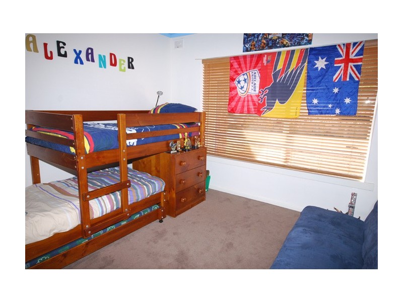 28 Gwender Terrace, Para Hills SA 5096