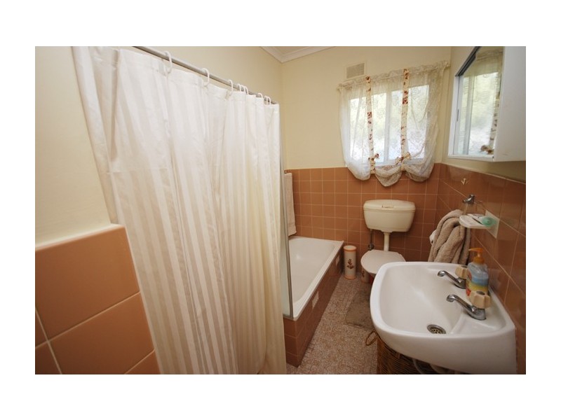 2/853-855 Grand Junction Road, Valley View SA 5093