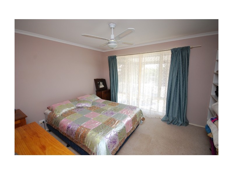 17 Church Street, Williamstown SA 5351