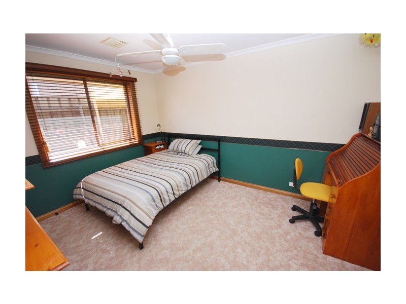 10 Parkhill Court, Wynn Vale SA 5127