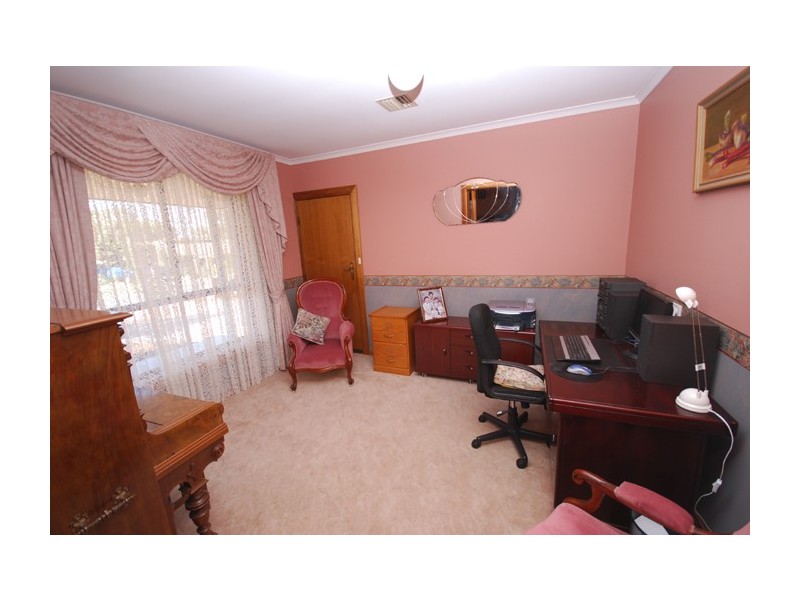 10 Parkhill Court, Wynn Vale SA 5127