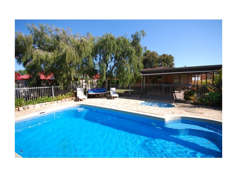 3 Blackwood Court, Ridgehaven SA 5097