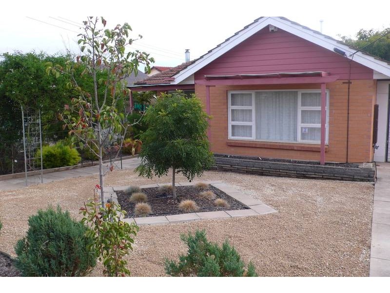 9 Canberra Street, Para Hills SA 5096