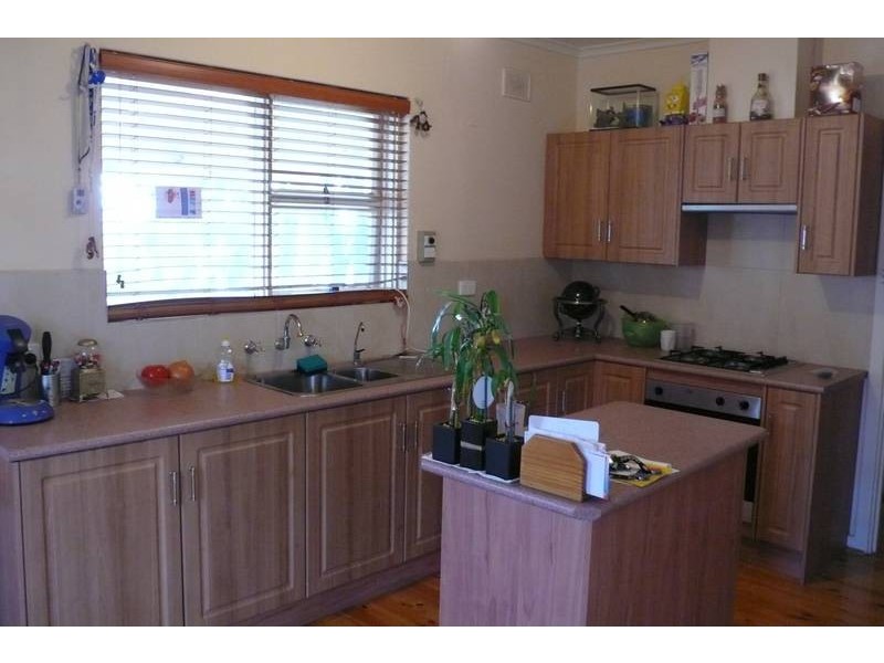 9 Canberra Street, Para Hills SA 5096