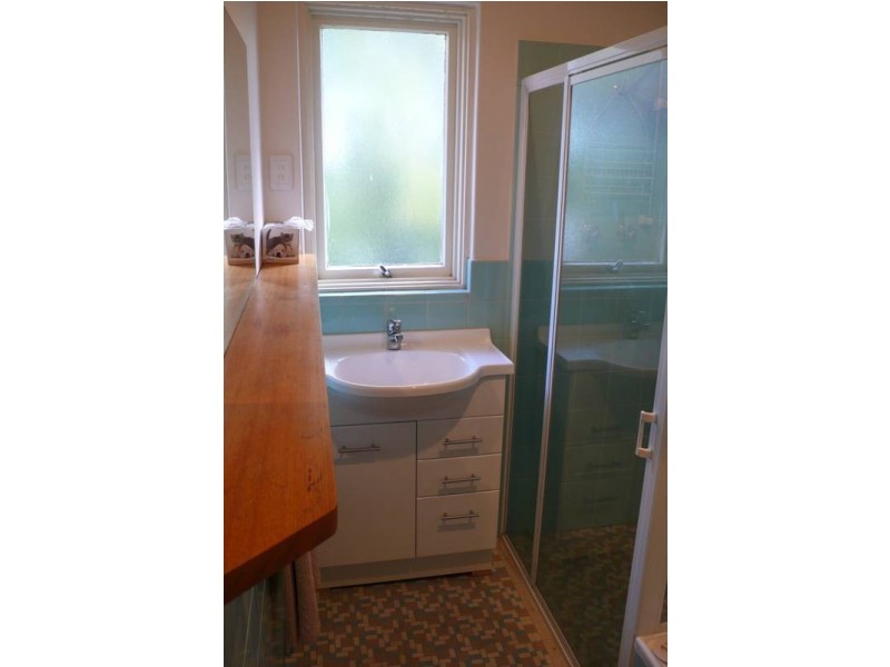 9 Canberra Street, Para Hills SA 5096