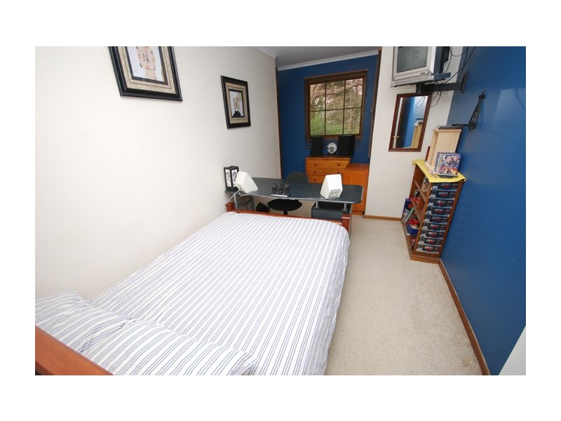 32 Snead Crescent, Fairview Park SA 5126