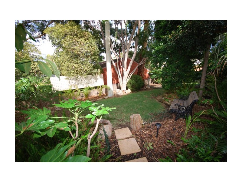 32 Snead Crescent, Fairview Park SA 5126