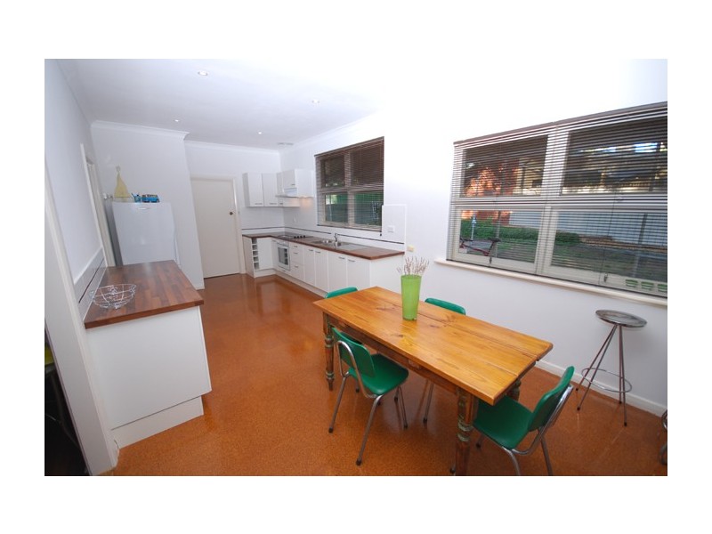 9 Holmes Avenue, Redwood Park SA 5097