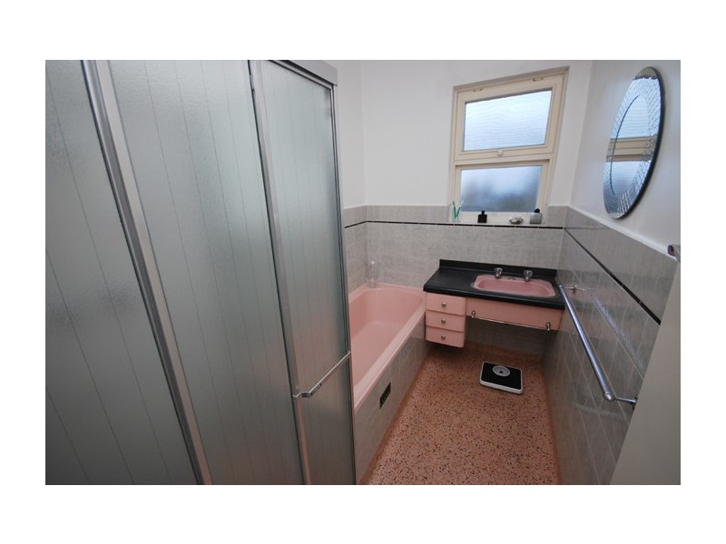 9 Holmes Avenue, Redwood Park SA 5097