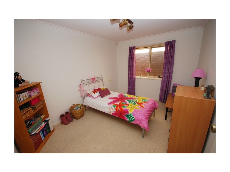 27 Roycroft Place, Golden Grove SA 5125