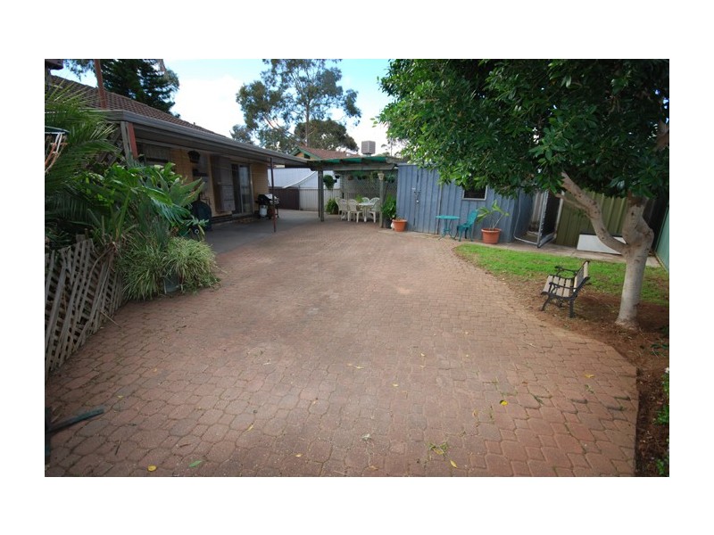 19 Bedford Street, Salisbury East SA 5109