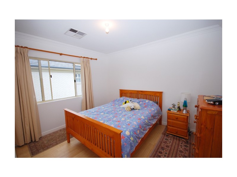 12 Mapleton Circuit, Mawson Lakes SA 5095