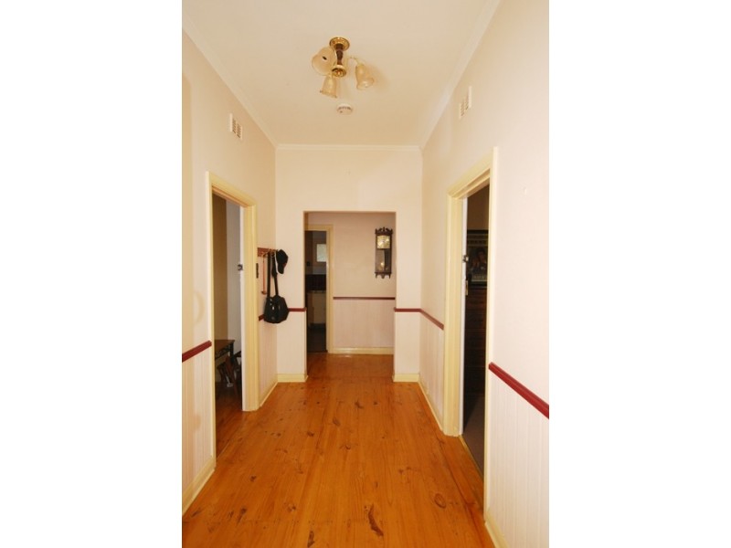 1 Ormond Avenue, Clearview SA 5085