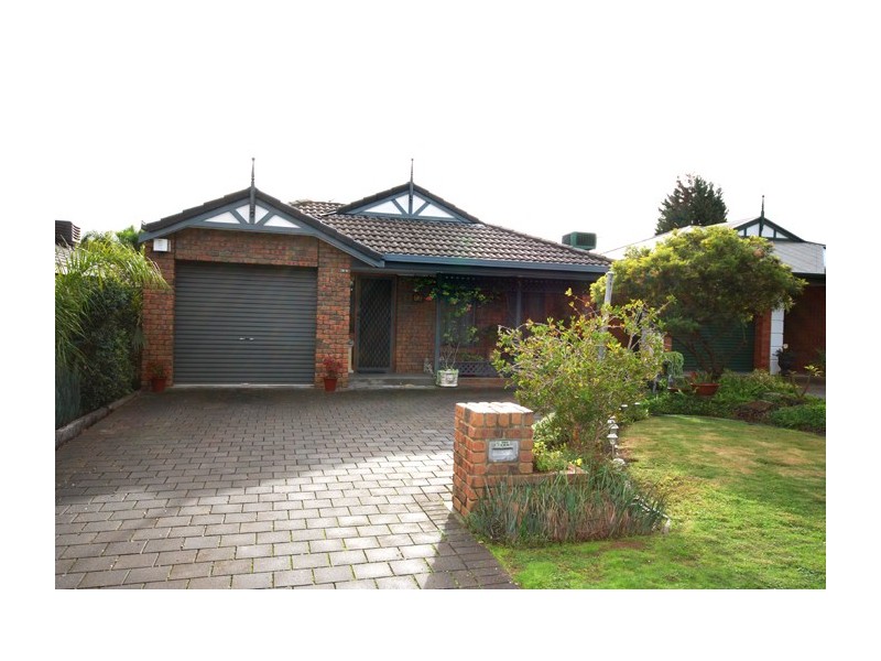 11 Minor Court, Salisbury Heights SA 5109