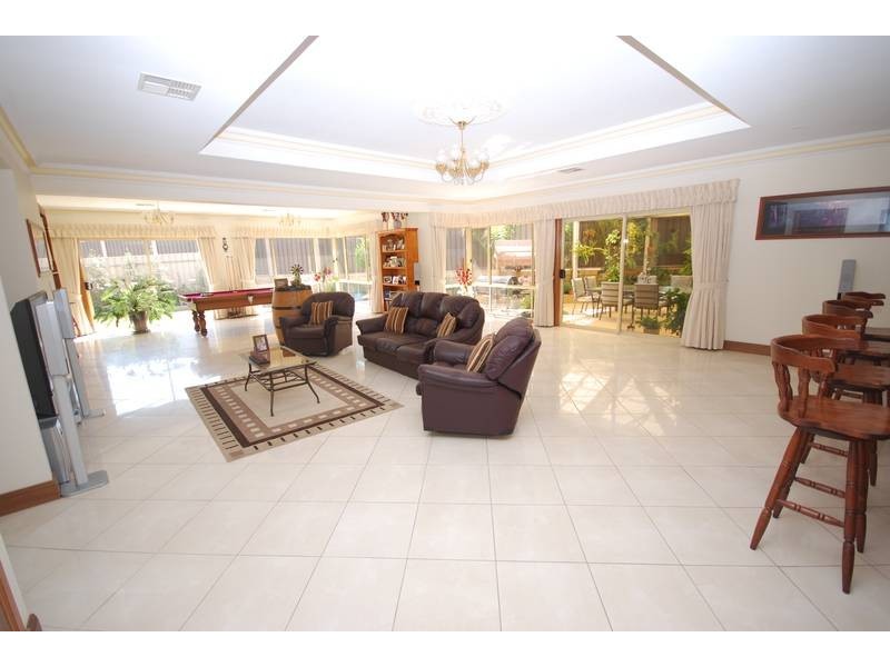 6 Yale Lane, Golden Grove SA 5125