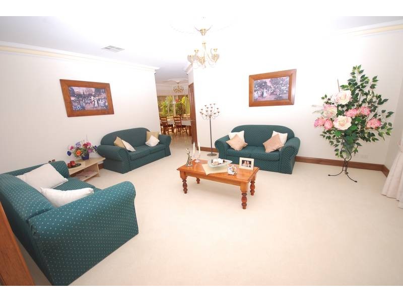 6 Yale Lane, Golden Grove SA 5125