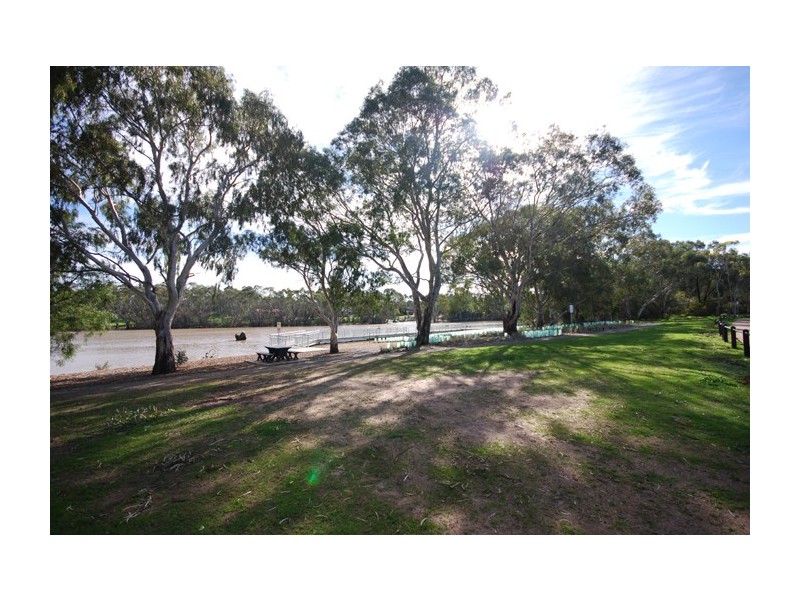 23 Park Lake Drive, Wynn Vale SA 5127